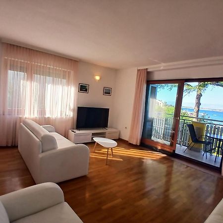 Apartments Villa Eden 프레코 외부 사진